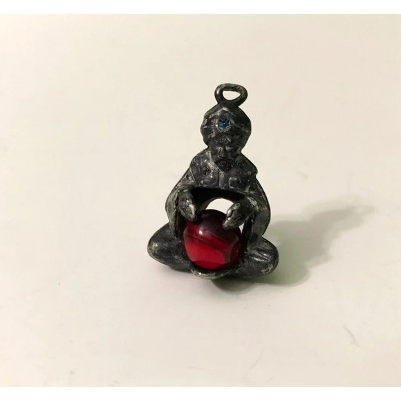 Vintage Fortune Teller Pendant Charm Crystal Ball 1 Inch Size - Picture 11 of 12
